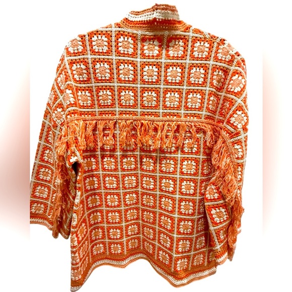 New with tags size 1- small Maje Fringe crochet orange sweater cardigan so cute - Picture 4 of 5